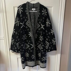 Old Navy black and white plus size long open front cardigan women’s size XXL new